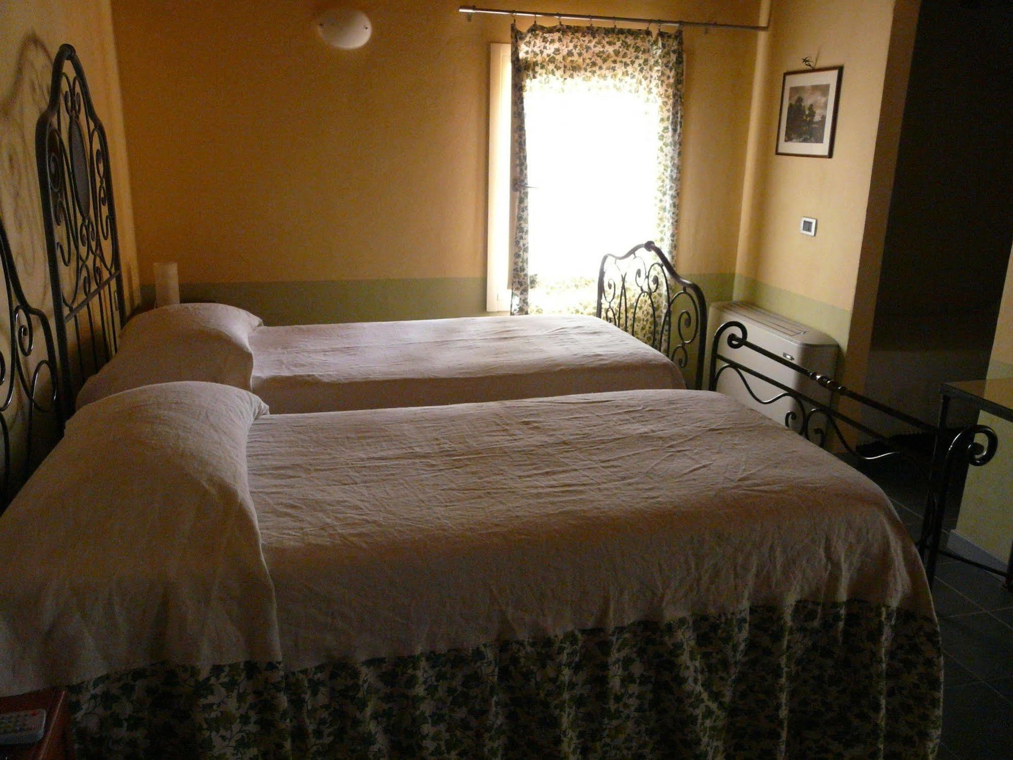 Agriturismo La Riccardina Будрио Екстериор снимка