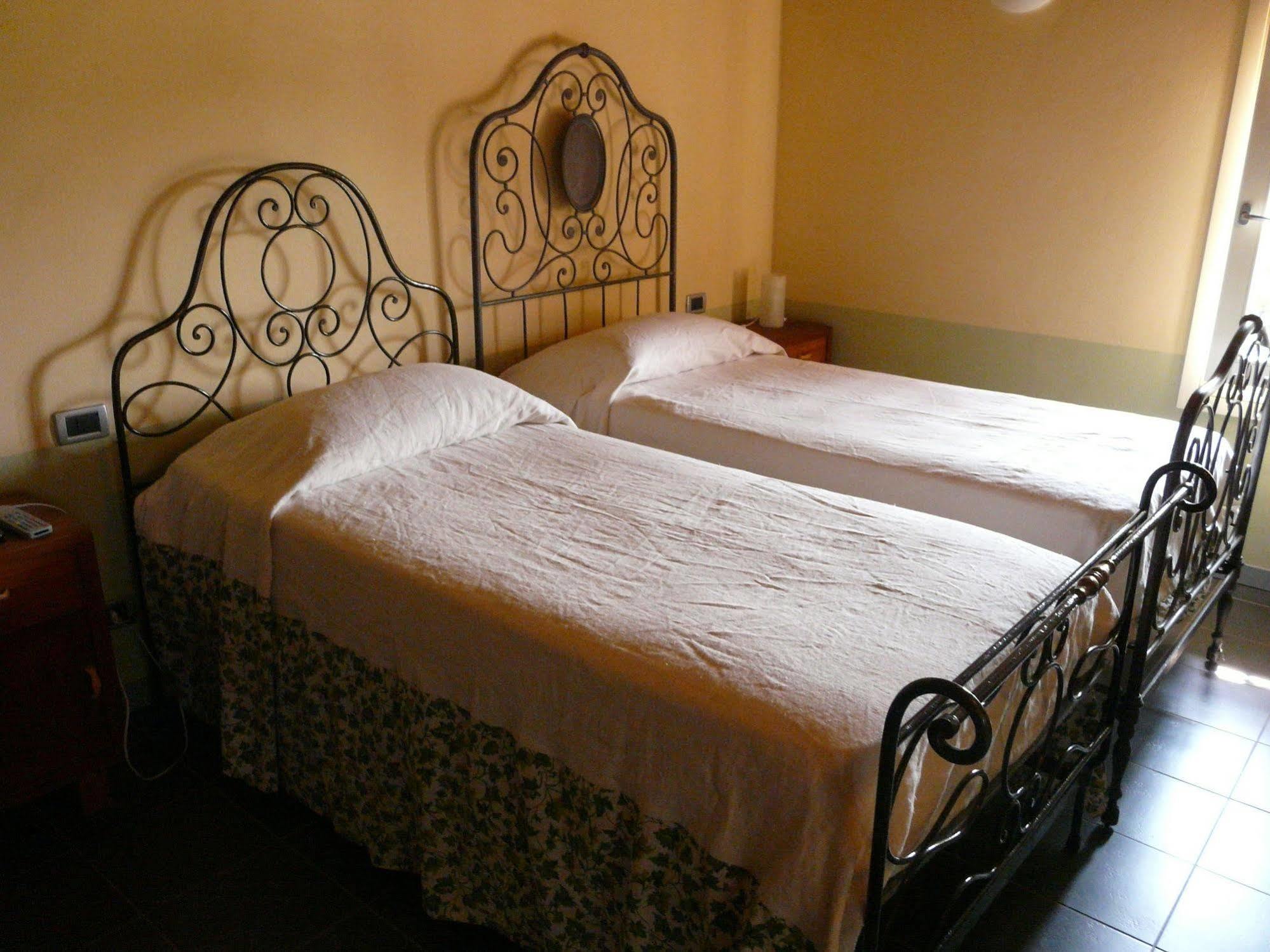Agriturismo La Riccardina Будрио Екстериор снимка